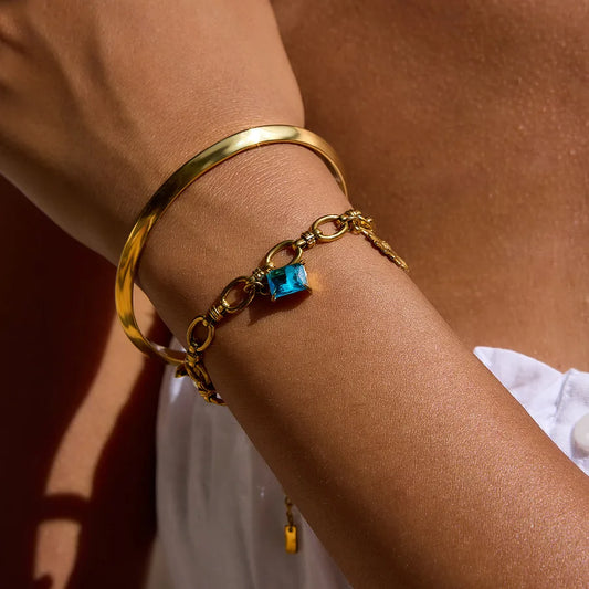 Comprar Pulseras doradas León