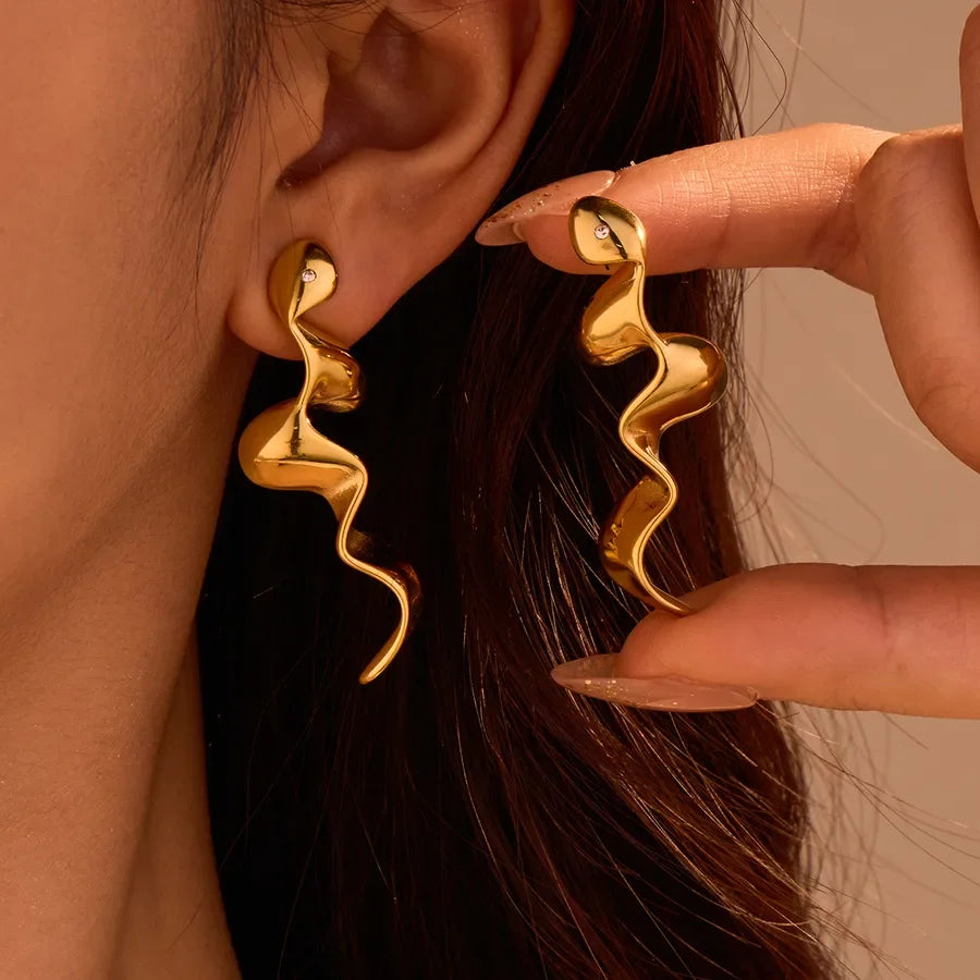 Pendientes serpiente
