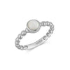 anillo 925 plata de ley con ópalo Loyobriyida fondo blanco