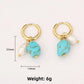 pendientes artificial perla bañado en oro diseño irregular Loyobriyida fondo blanco