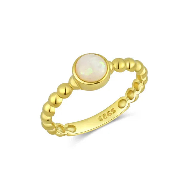 anillo 925 plata de ley con ópalo Loyobriyida fondo blanco