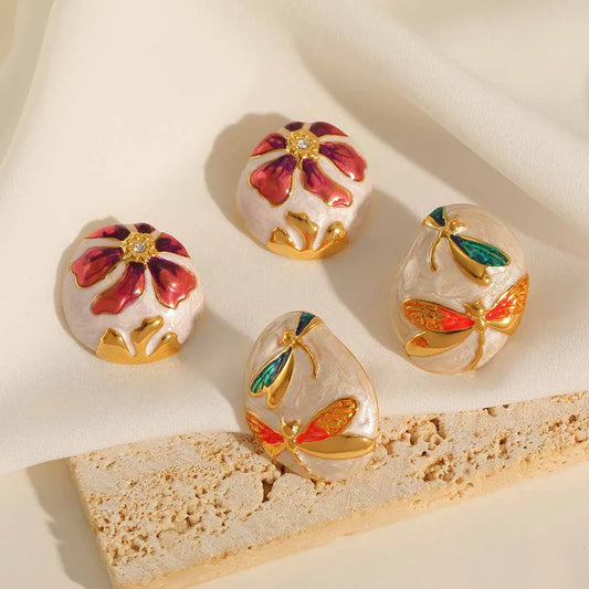 pendientes 304 acero inoxidable bañado en oro 18k con circón Loyobriyida fondo blanco