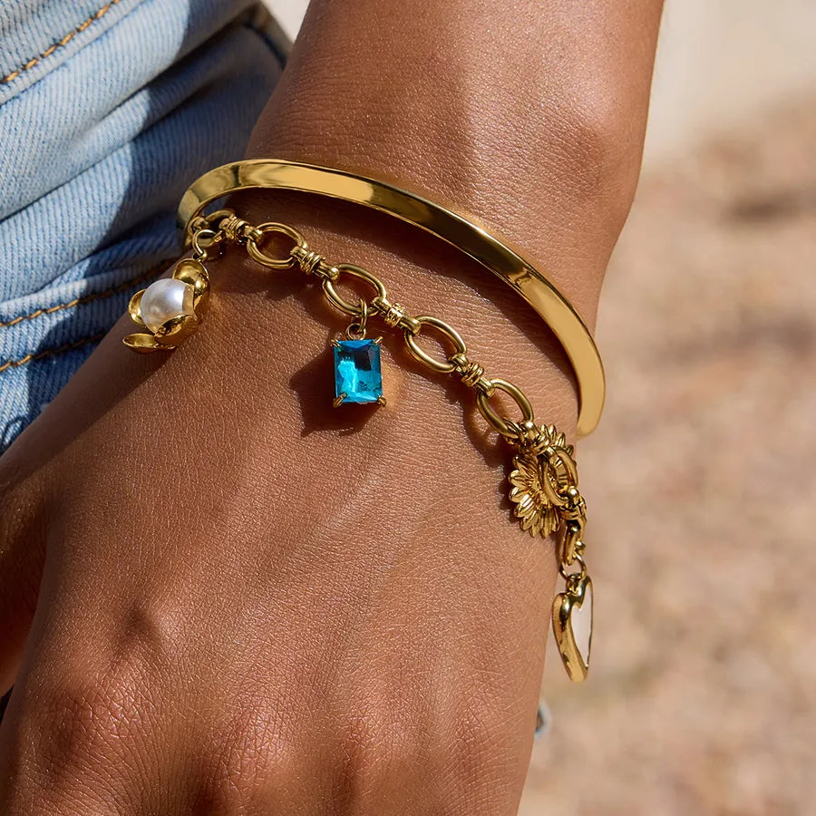 Comprar Pulseras doradas León