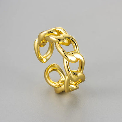 anillo cobre diseño geométrico Loyobriyida fondo blanco