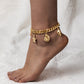 tobillera mixing bañado en oro diseño geométrico Loyobriyida fondo blanco